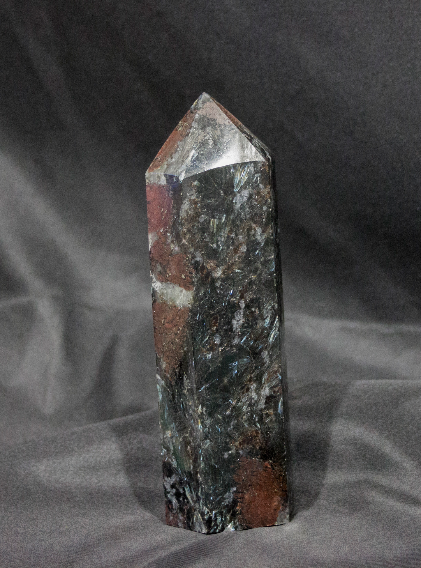 Astrophyllite and Garnet Tower